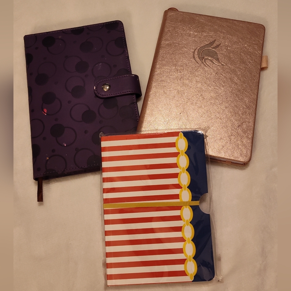 NWT!! Set of Three Stylish Journals/Notebooks